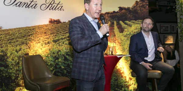 Former Arsenal FC Player Ray Parlour Joins Santa Rita To Host Industry Event