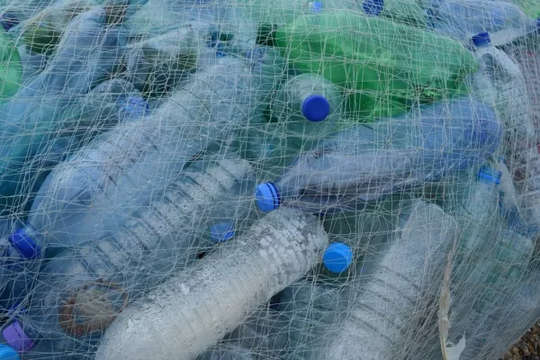 Kingspan Commits To Recycling 1bn Plastic Bottles A Year By 2025