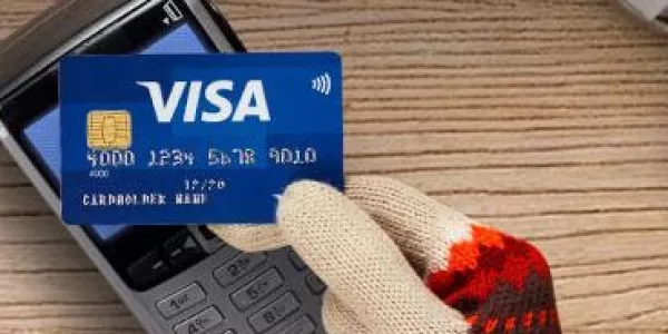 Online Outperforms Face-To-Face Shopping In March: Visa Index