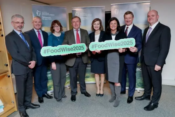 Minister Creed Appoints High-Level Innovation Team For Food Wise 2025 Strategy