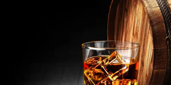 Forbes Commentator Slams Ireland’s 'Schizophrenic' Attitude Toward Whiskey Industry