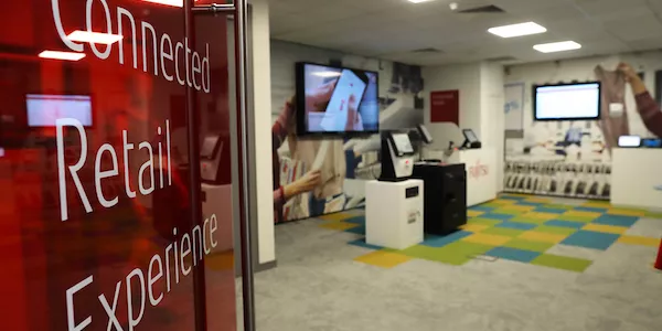 Fujitsu Opens Connected Retail Experience Centre in Dublin