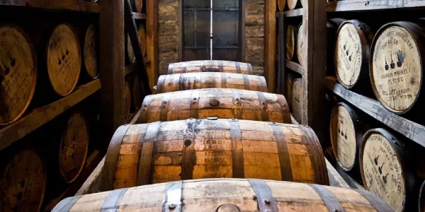 Visitors To Irish Whiskey Distilleries Up 13% In 2018