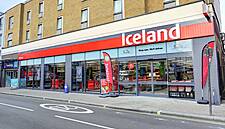 Iceland Foods' Founders May Seek Bigger Stake
