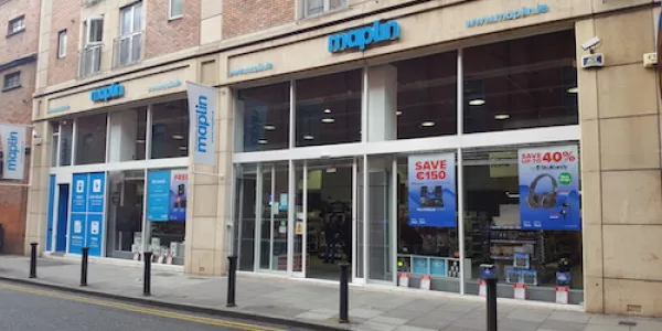 Maplin, Toys R Us UK Enter Into Administration