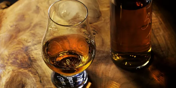 45% Tariff On Irish Whiskey In Vietnam Abolished, Says Drinks Ireland