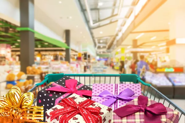 Christmas Spend Set To Match Last Year, Says Retail Ireland