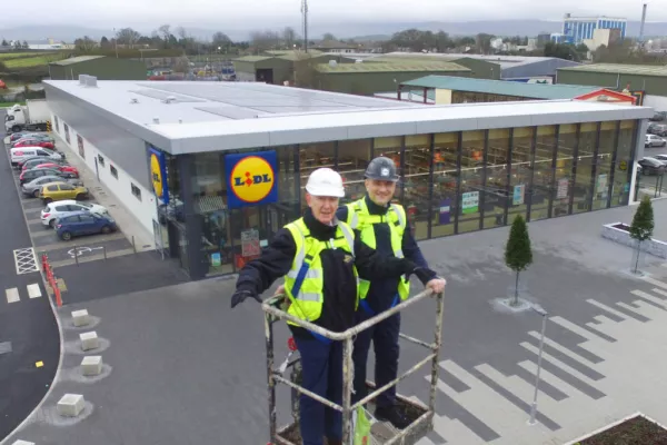 Lidl Ireland Invests €1M In Energy-Saving Solar Panels At Eight Stores