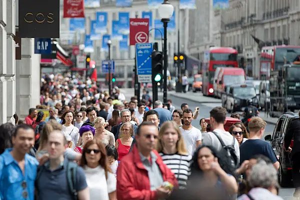 UK Shoppers Pause For Breath In April After Surge In Spending