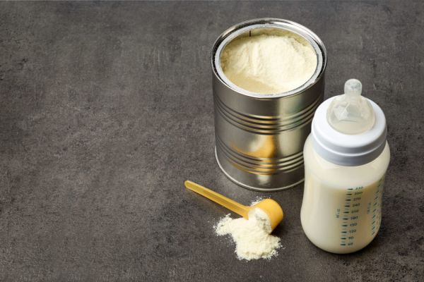 US To Extend Baby Formula Waivers For Poor Families Through Year-End