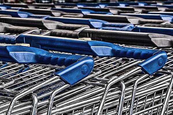 Euro Zone Retail Sales Flat In May, Still Down Year-On-Year