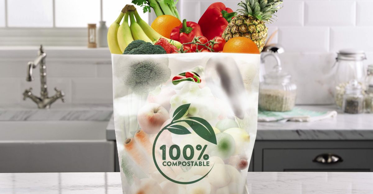 Aldi eliminates plastic shopping bags in U.S. stores - YouTube