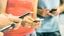 Drinks Industry To Safeguard Teens From Online Alcohol Advertising By Influencers