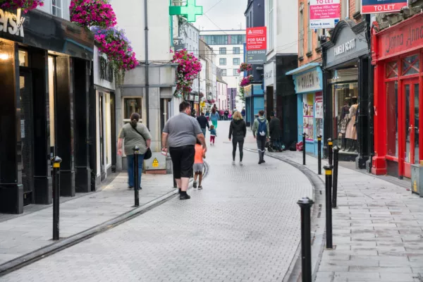 Irish Consumer Sentiment Falls Sharply In October On COVID-19 Fears