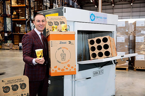 Packaging Company Offers New Paper Coffee Cup Recycling Solution