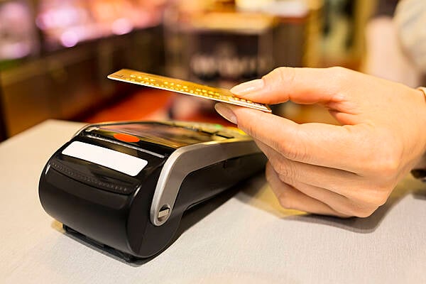 UK Card Spending Rises To Highest Since Christmas