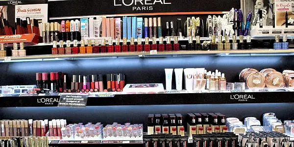 L'Oréal Temporarily Shuts Stores In Russia