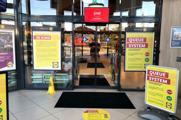 Lidl Ireland Introduces COVID-19 Queue Management System