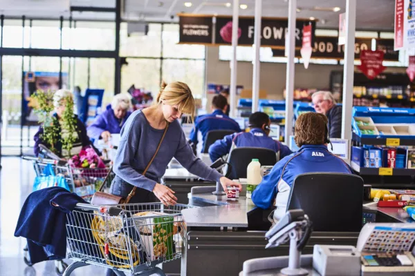 Aldi Trials Click-And-Collect Grocery Service In UK