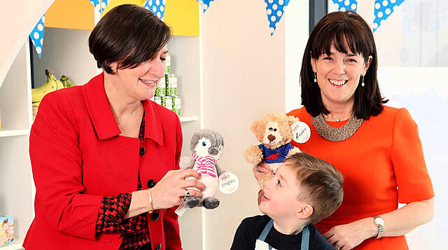 Tesco Ireland Raises €5m For Temple Street Over Five Years