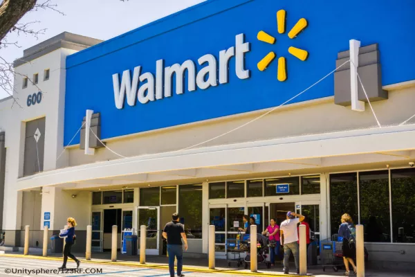 Walmart Takes Fintech Plunge Into Mexico's Risky Marketplace
