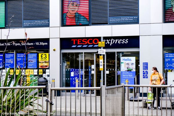 Barclays Explores Deal For Tesco Banking Business