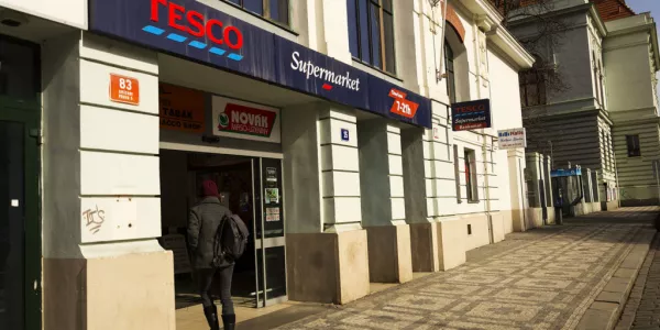 Tesco UK To Raise Store Worker Pay By 9.1%