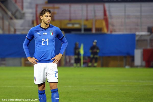 Italy's Locatelli Latest Football Star To Snub Coca-Cola