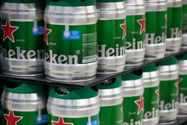 Heineken Sees Inflation Impacting Mid-Term Profit Target, Reports Full-Year Earnings