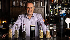 Heineken Ireland Unveils New Tea Infused Island's Edge Irish Stout