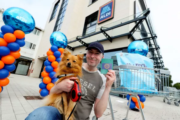 Aldi Unveils New Bayside Store, Creates 25 New Jobs