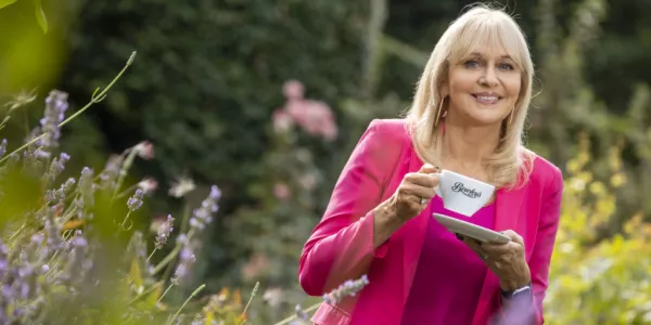 Miriam O’Callaghan Launches 2021 Bewley’s Big Coffee Morning Social For Hospice