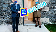 Aldi Donates €30,000 To Homeless Care CLG