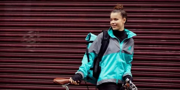 Deliveroo Ticks Up As Retail Investors Join Trading