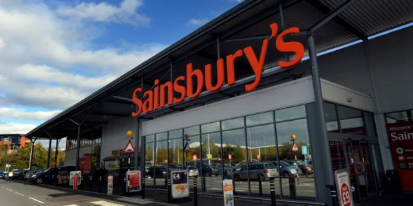 UK's Sainsbury's Agrees £500m Sale Of Stores To LXi REIT