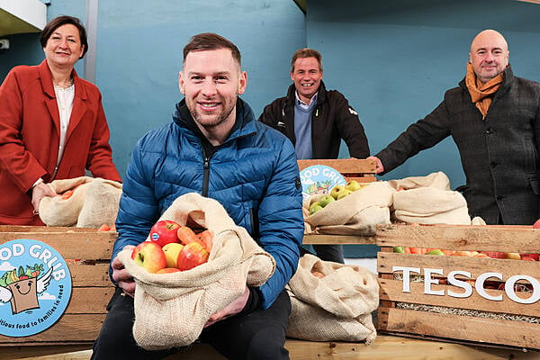 GAA Star Teams Up With Tesco To Launch Stronger Starts Programme