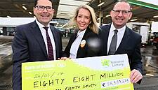 Applegreen, Lusk Celebrates €88.5m EuroMillions Ticket Sale By Repricing Fuel To 88.5c