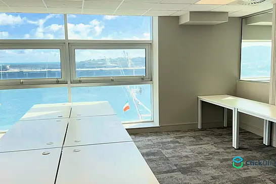 office-7941-6ac7bc2d17935