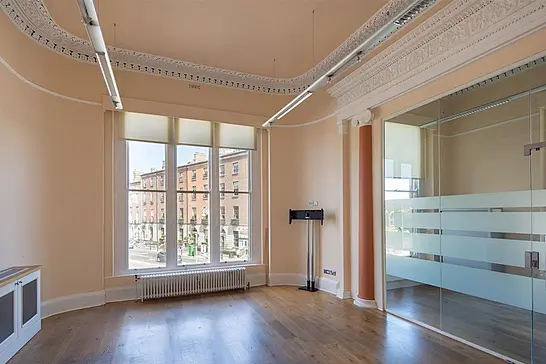 Executive Offices, Ireland, 7942