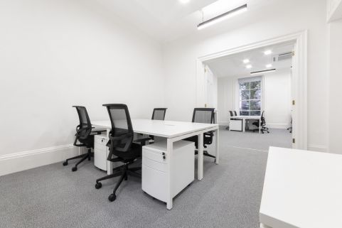 Find Offices, 14 - 17 Red Lion Square, Holborn, London, United Kingdom, LON7042