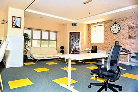 Serviced Office To Rent, Ireland, 7333