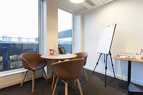 Offices For Let, Melton Street, Kings Cross, London, United Kingdom, LON6153