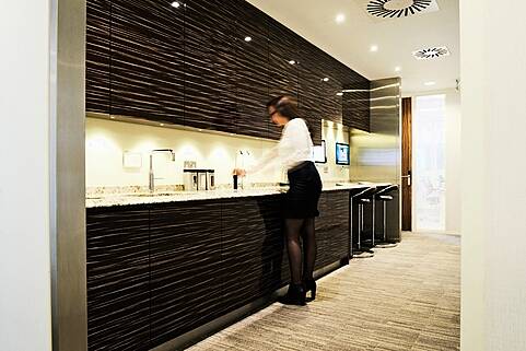 Serviced Office For Let, Basinghall Street, Moorgate, London, United Kingdom, LON4385