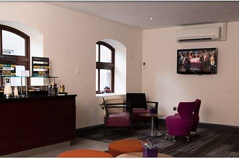 Office Suites, Bonhill Street, Shoreditch, London, United Kingdom, LON7482
