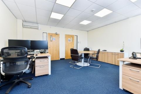 Office Suites To Let, Boston Road, London, United Kingdom, LON6666