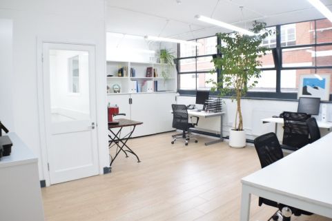 Serviced Office To Let, Bowling Green Lane, Clerkenwell, London, United Kingdom, LON2489