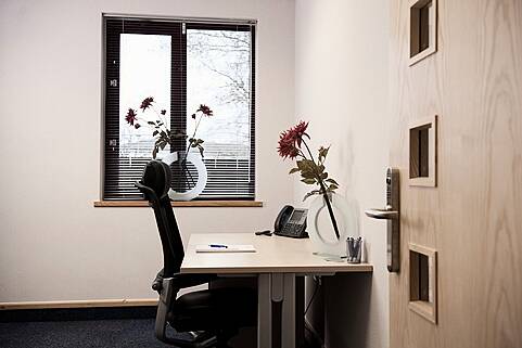 Office Space Rental, Eastpoint Business Park, Oxford, United Kingdom, OXF5141