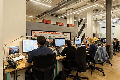 Rent Temporary Office Space, Finsbury Square, Liverpool Street, London, United Kingdom, LON6437