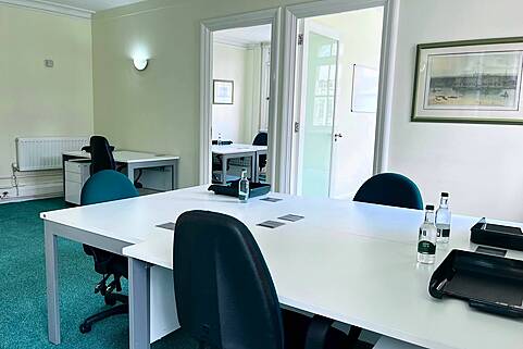 Offices For Rent, Guildhall Yard, Bank, London, United Kingdom, LON156
