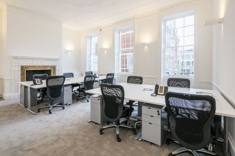 Office Suites To Rent, Golden Square, Soho, London, United Kingdom, LON5054
